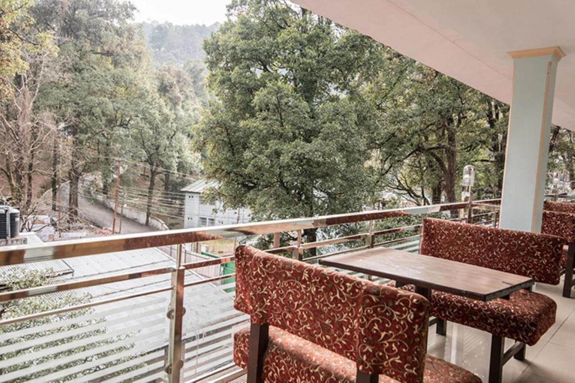 Moon Hotel Mallital, Near Nainital High Court Экстерьер фото